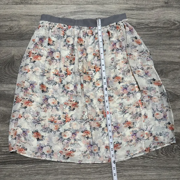 MIKAROSE Women Floral Chiffon Midi Skirt Gray‎ Waistband Ruffle Hem Size M - Image 12