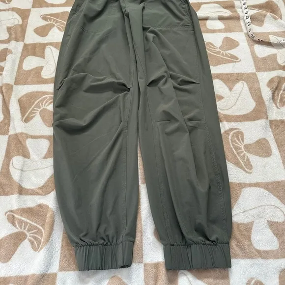 Abercrombie & Fitch Olive Green Joggers Drawstring XS‎ - Image 10