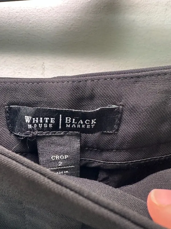 White House Black Market Black Crop Pants Size 2 - Image 3
