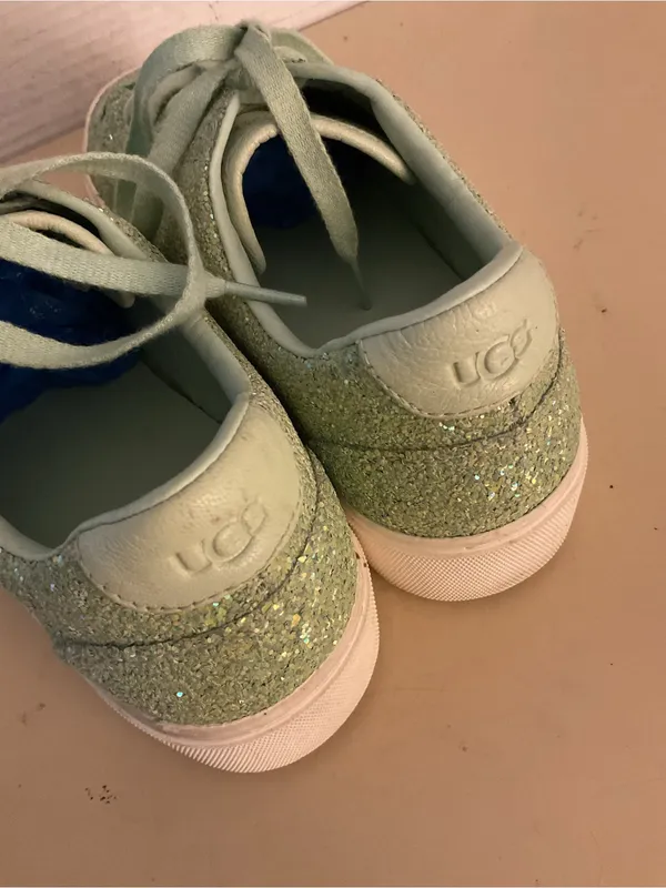 UGG women green sparkling Glitter leather Lace-Up Zilo Sneakers US 9 - Image 8