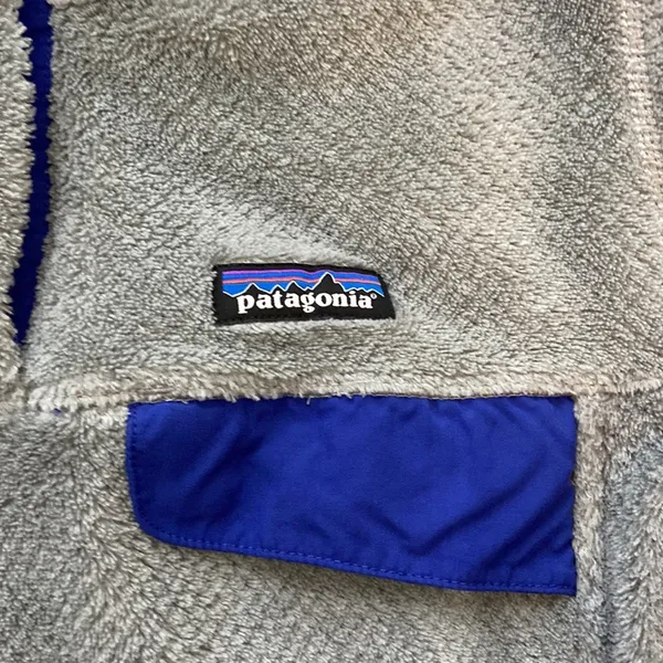 Patagonia sweater size medium - Image 3