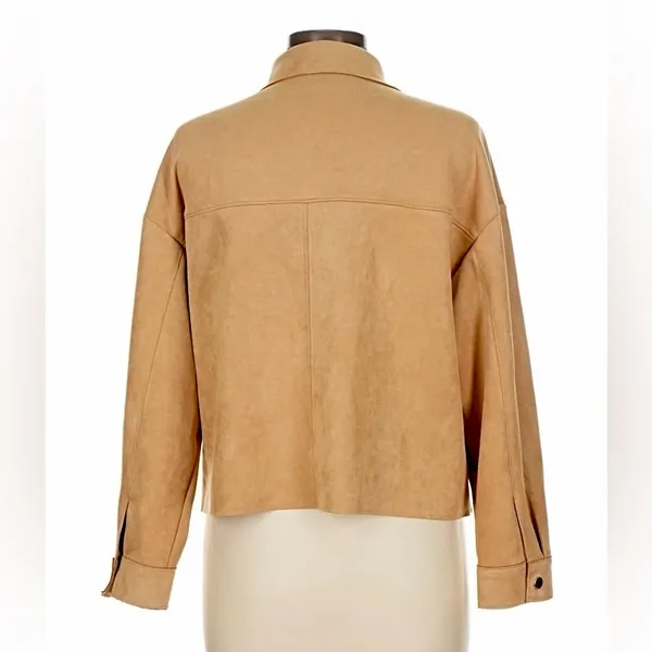 Zara NWT tan camel faux suede collared button front shirt jacket shacket - Image 8
