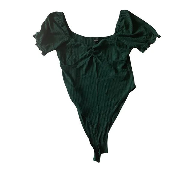 SHEIN Frilled Puff Sleeve Ruched Bust Rib-knit Bodysuit - Image 3