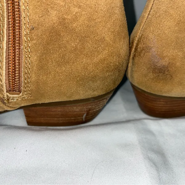 Nine West sued classic boot size 7.5 - Image 4