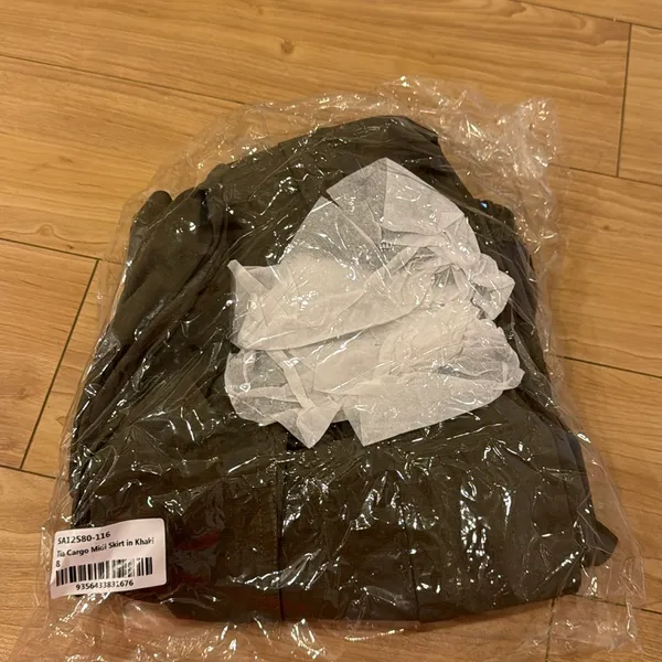 Tia Cargo Midi Skirt in Khaki - Image 2