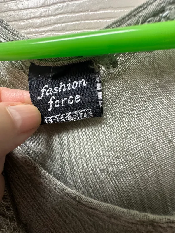 Really Pretty Soft Great For Summer Dress For Any Occasion. - Image 2
