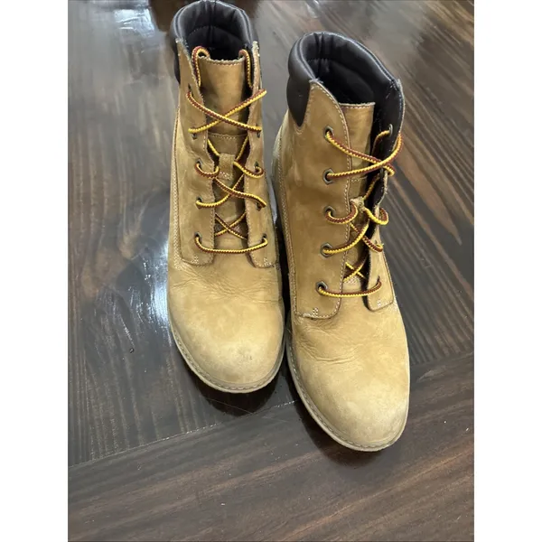 Timberland Amston 6 Inch Women's Wheat Nubuck Wedge Heel Boots Size 8.5 - Image 2