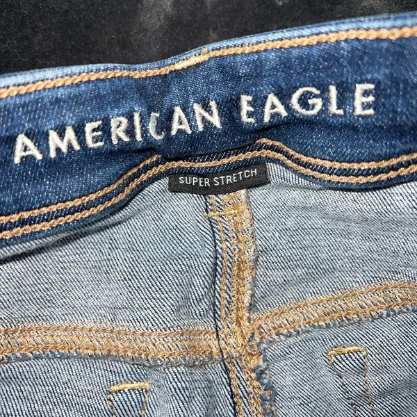 American Eagle Low-Rise Kick Bootcut Jean Size 8 Regular - Image 10