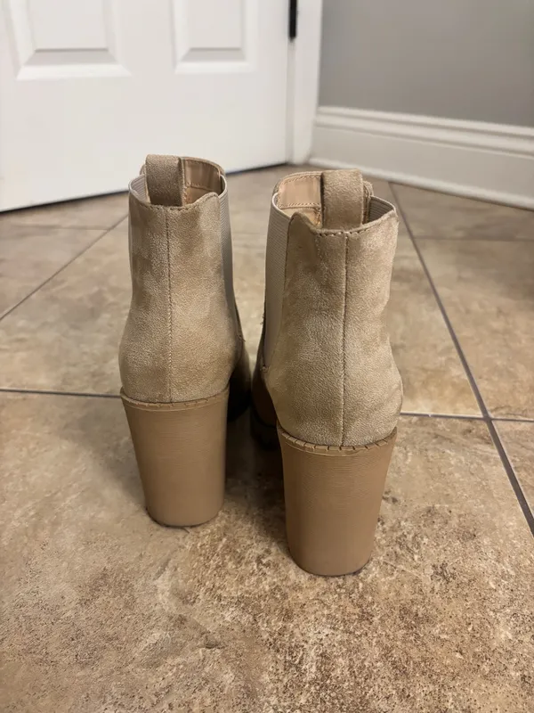 Soda Suede Boots - Image 9