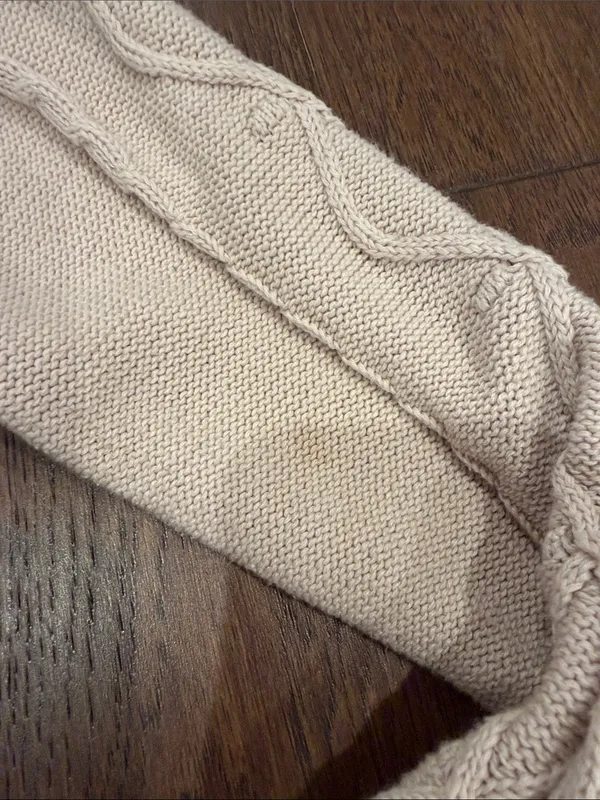Fate Cropped Cable Knit Sweater & Tank Set in Beige Size Small - C27-183 - Image 4