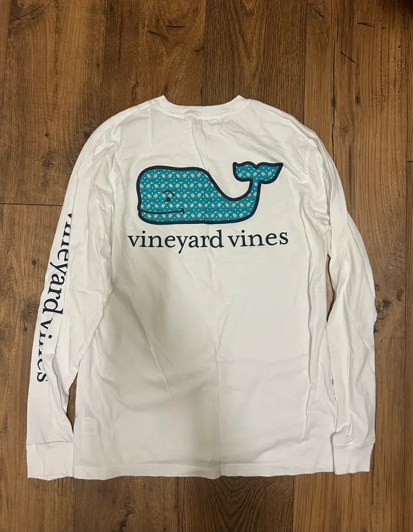 Vineyard Vines Long Sleeve - Image 2