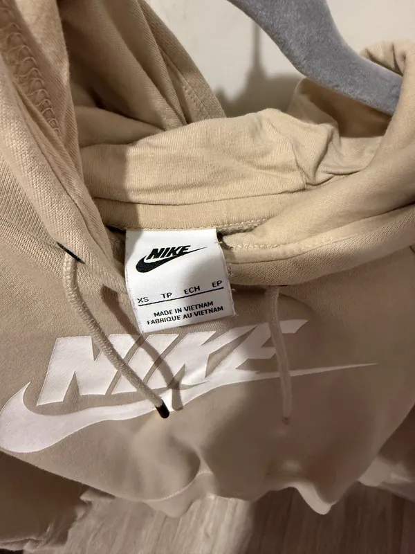 Nike Sweatshirt - Image 2