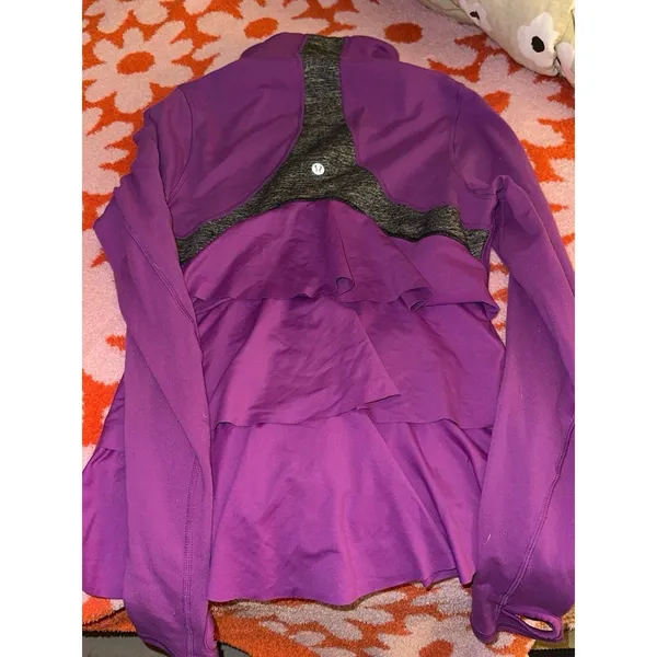 Lululemon purple zip up jacket - Image 4
