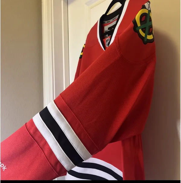 NHL Reebok Jersey Blackhawks Authentic - Image 3