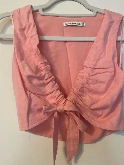 Abercrombie and Fitch Cropped Tie-Front Linen-Blend Top - Image 3