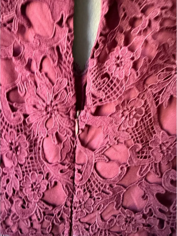 ASTR The Label Burgundy Lace Long Sleeve Dress Medium - Image 8