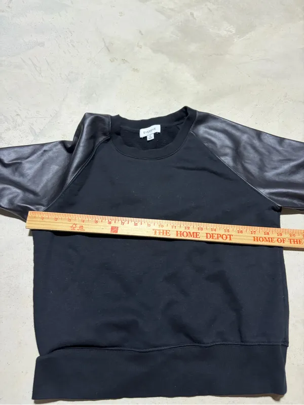 Evereve Black Sweatshirt with Faux Leather Shoulder Panels medium - Image 3