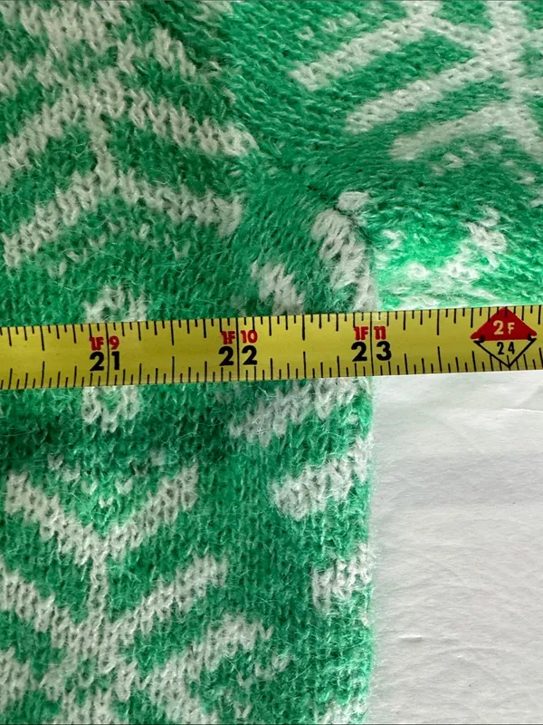 Old Navy Green and White Snowflake wool blend mockneck Sweater 2X winter holiday - Image 9