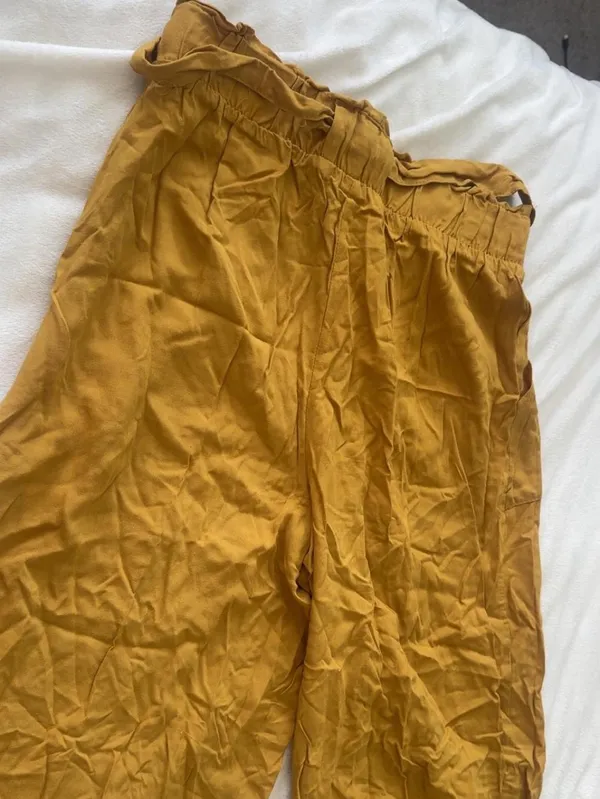 New Look Golden Yellow Flowy Pants 💛🌻🌝 - Image 5