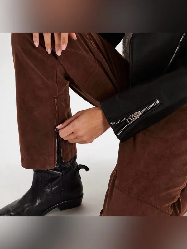 ✨NWT we the Free Titan Vegan Suede Pants 26 ✨ - Image 4