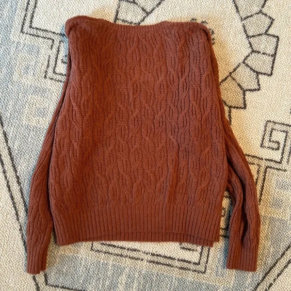 Madewell Alna V-Neck Sweater - Image 11