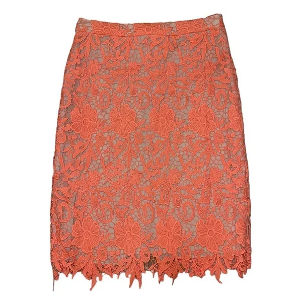 Alice + Olivia Farrel Midi Pencil Skirt in Coral & Nude Floral Lace Size 6 Lined - Image 4