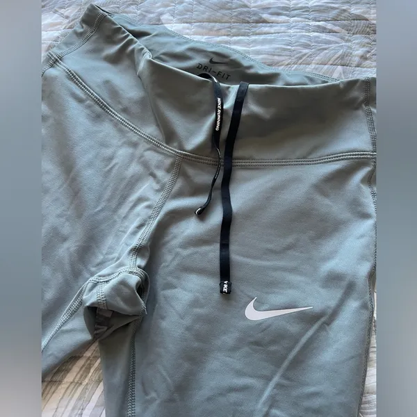 Nike running legging - Image 3