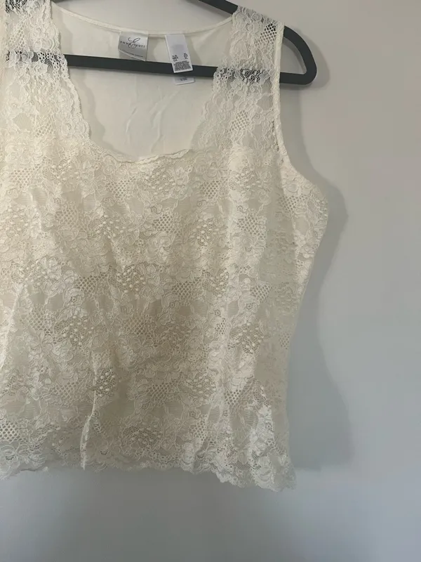 Ivory Floral Lace Tank Top Womens XL Bridal Romantic Coquette Feminine Soft Girl - Image 4