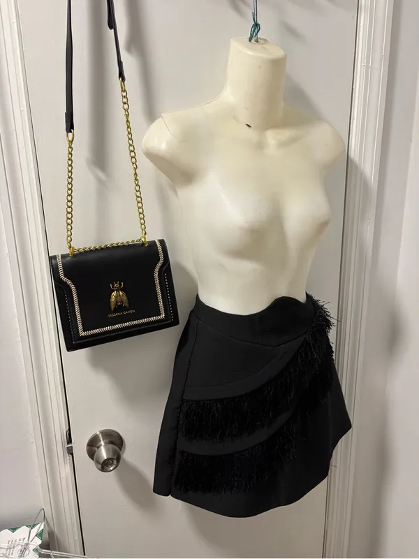 Embroidered metallic bug crossbody Black - Image 8