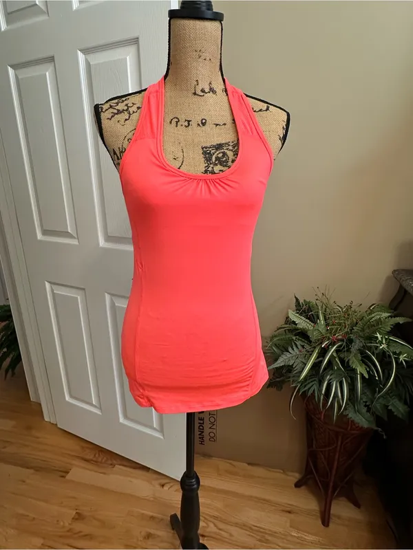 Danskin Now Coral Freeze Racerback Athletic Tank Top Women’s Medium - Image 3