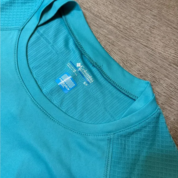 •COLUMBIA• LONG SLEEVE TEE - Image 5