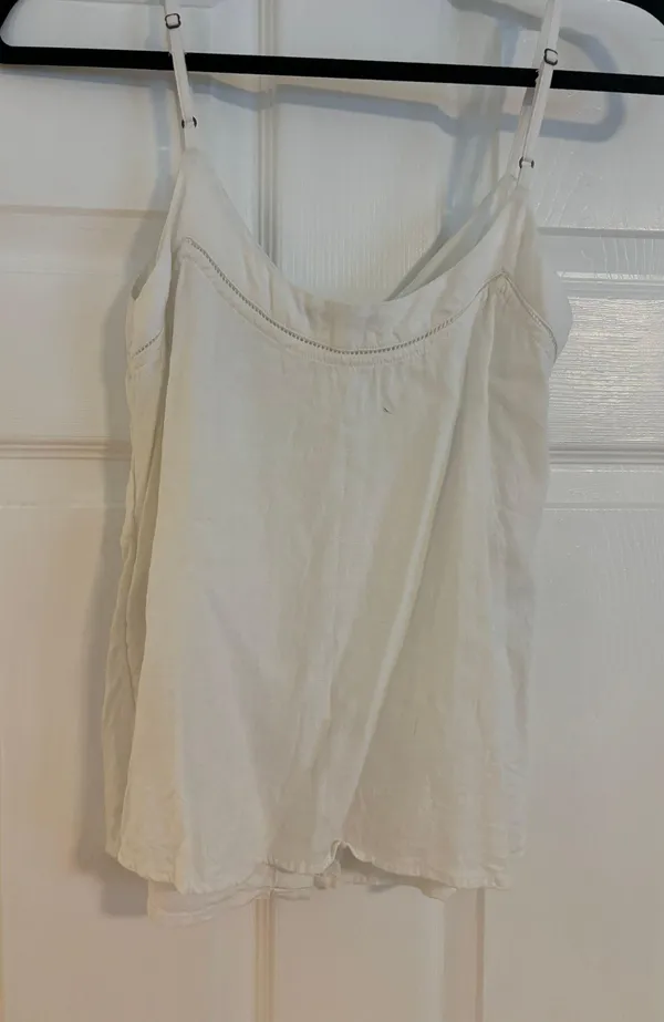 Abercrombie White Linen Top - Image 2