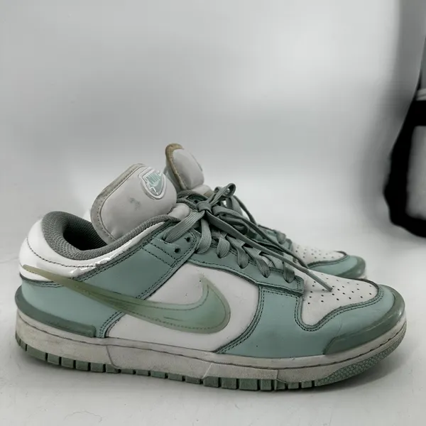Nike Dunk Low Twist Sneakers Low Top Leather Summit White Jade Ice Green 9.5 - Image 3
