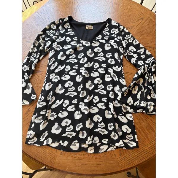 Show‎ Me Your Mumu Barry Bell Sleeve Dress Black White Leopard Print Mini Small - Image 2