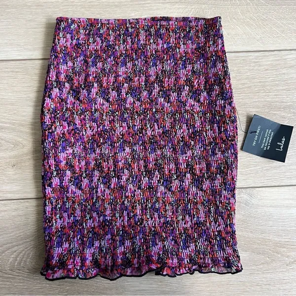 Lulu’s NWT Pink and Purple Floral Smocked Skirt Size XS - Image 5