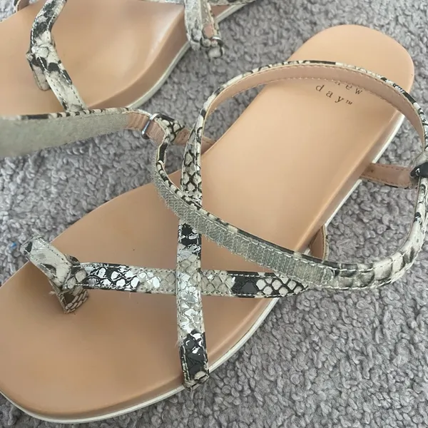 A New Day 🌟Snacks king Crisscross Strappy Sandals - Image 6