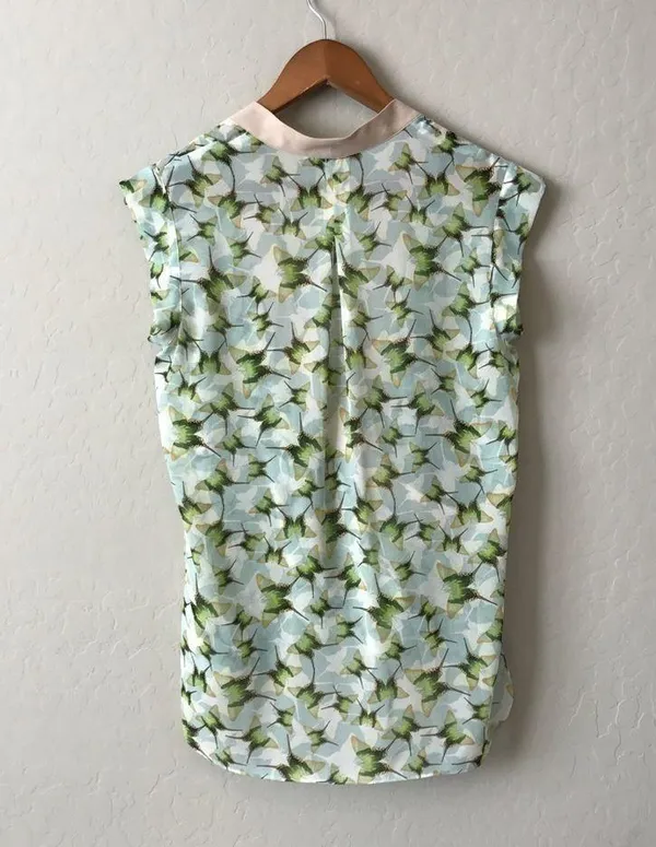 CABI butterfly wrap top - Image 4