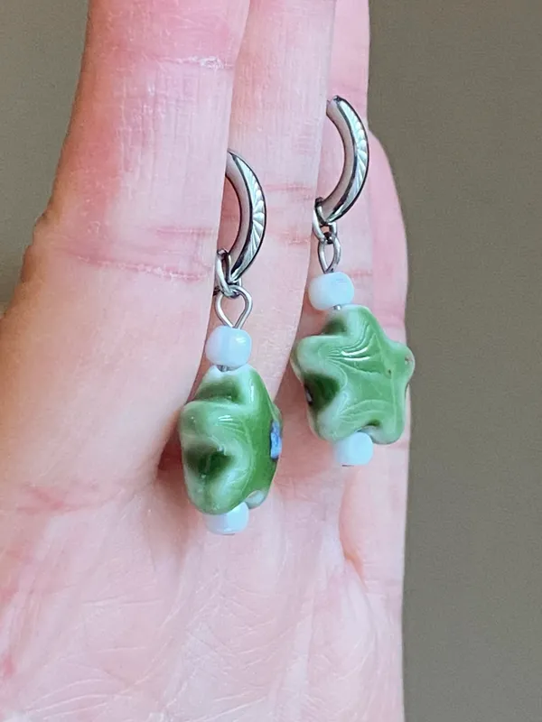 Handmade green ceramic star boho fairy cottage y2k hoop earrings⭐️💚 - Image 6
