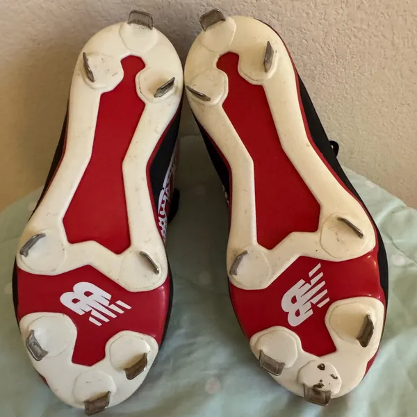 New Balance Fastpitch Metal Softball Cleats size 6 - Image 8