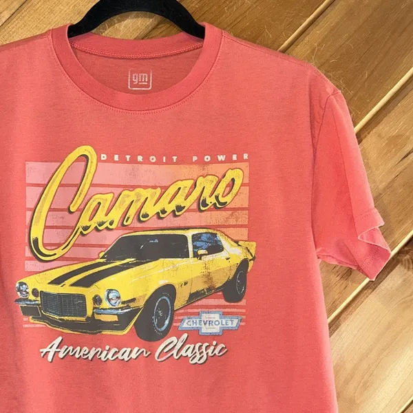 GM Chevrolet Camaro vintage graphic tshirt - Image 2