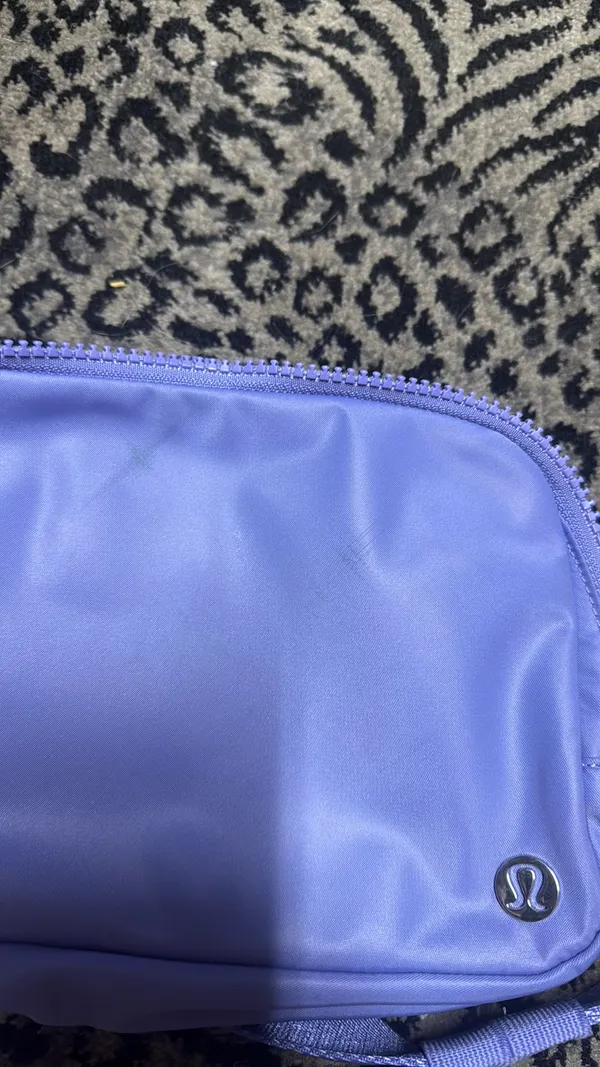 Lululemon Belt Bag 1L - Image 4