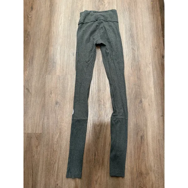 Free People Movement Leggings Charcoal Grey High Waist Cropped‎ XS - Image 3