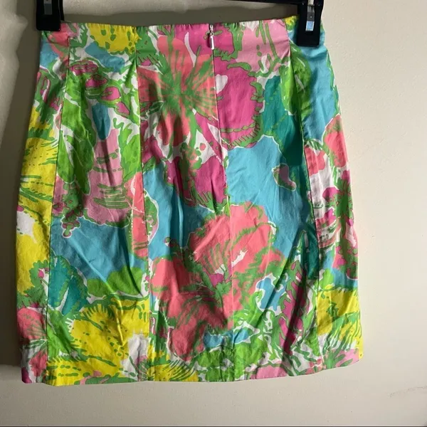 Lilly Pulitzer Printed Skirt- Size 00 - Image 2