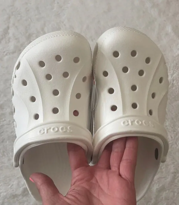 Crocs Baya White Unisex Clog, Size: Women's (7) - Image 10