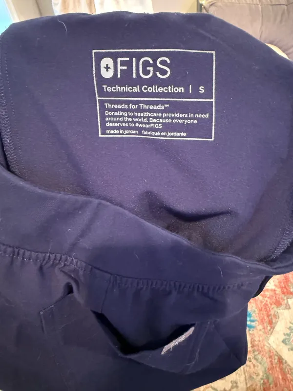 FIGS Zamora Jogger Scrub Pants Navy - Image 9