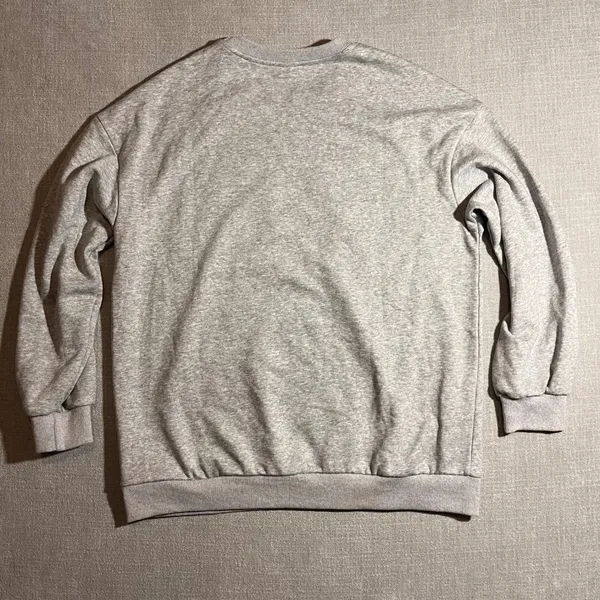 North Pole University‎ Sweatshirt Women's Size M Grey Pullover Long Sleeve - Image 6