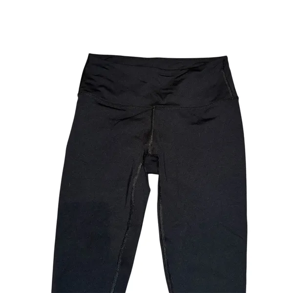 Nobull High rise capri leggings - Image 4