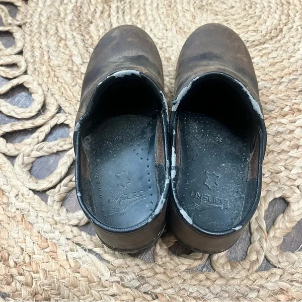 Dansko Professional Clog Women's 8M EU38 Brown Antique Oiled - Image 5