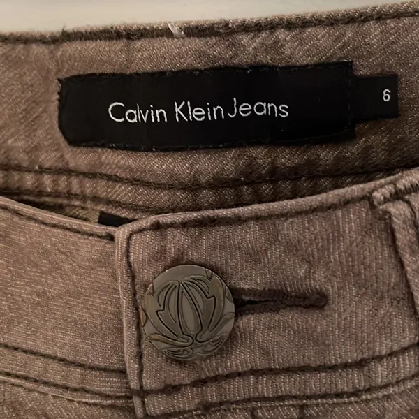 Calvin Klein Jeans Bermuda Shorts Capris Brown Denim Size 6‎ - Image 6