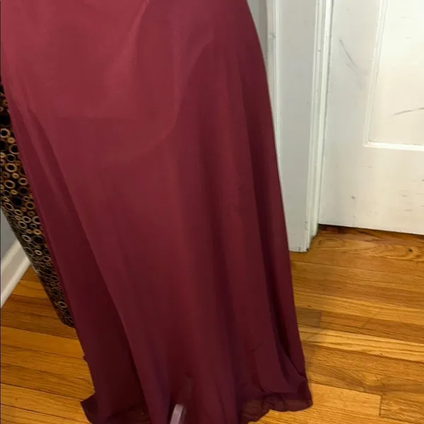 Mori Lee Elegant Burgundy Evening Gown - Image 6